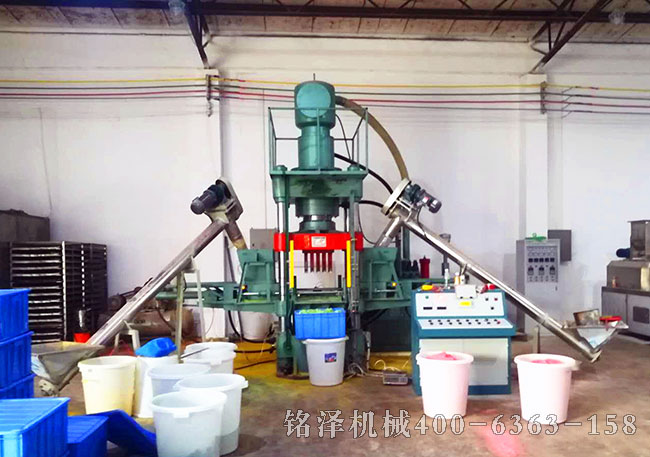 液壓制磚機(jī)